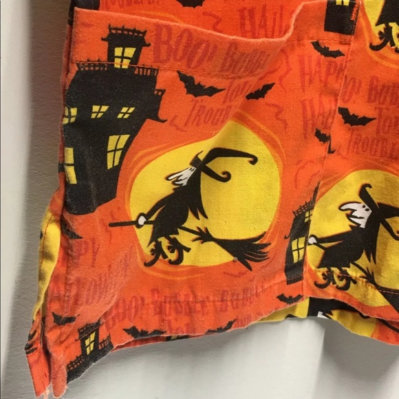 HALLOWEEN Scrub top Uniform/Scrub top Witches - Picture 3 of 6